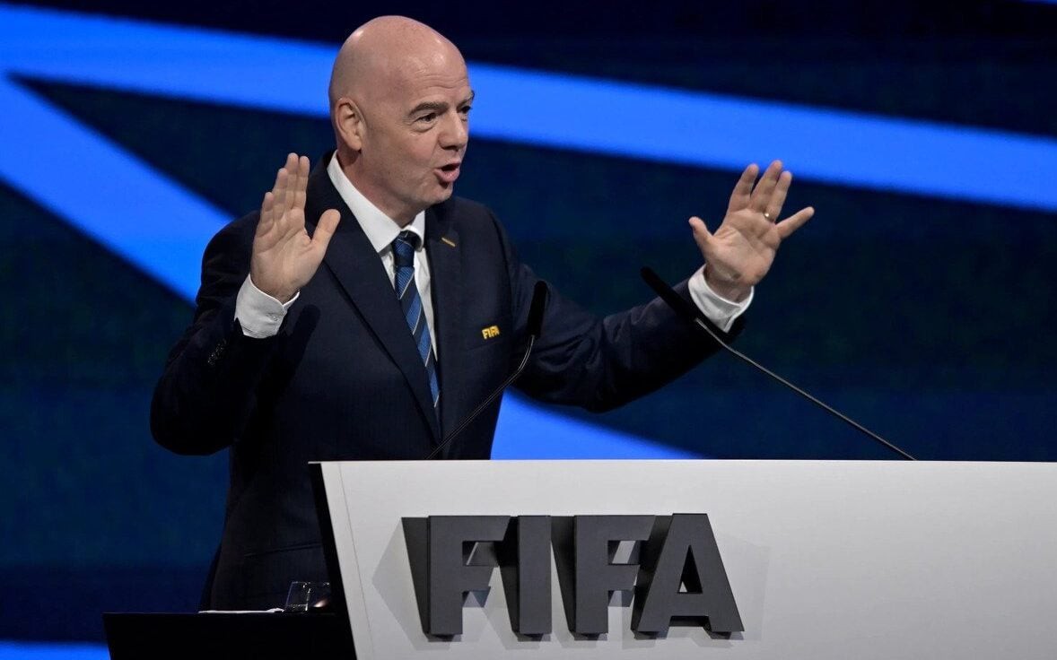 A Legitimidade da FIFA/CBF para Regulamentar a Atividade de Agenciamento no Futebol Brasileiro